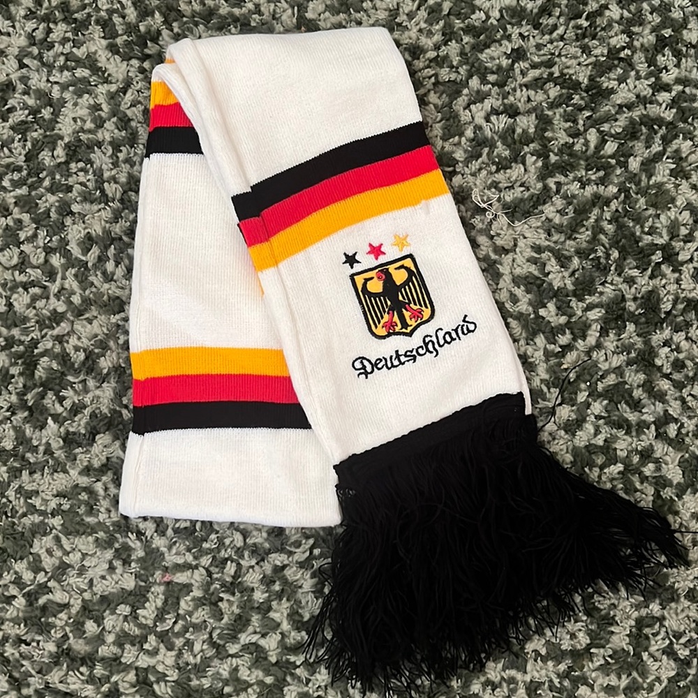 Scarf Europe German